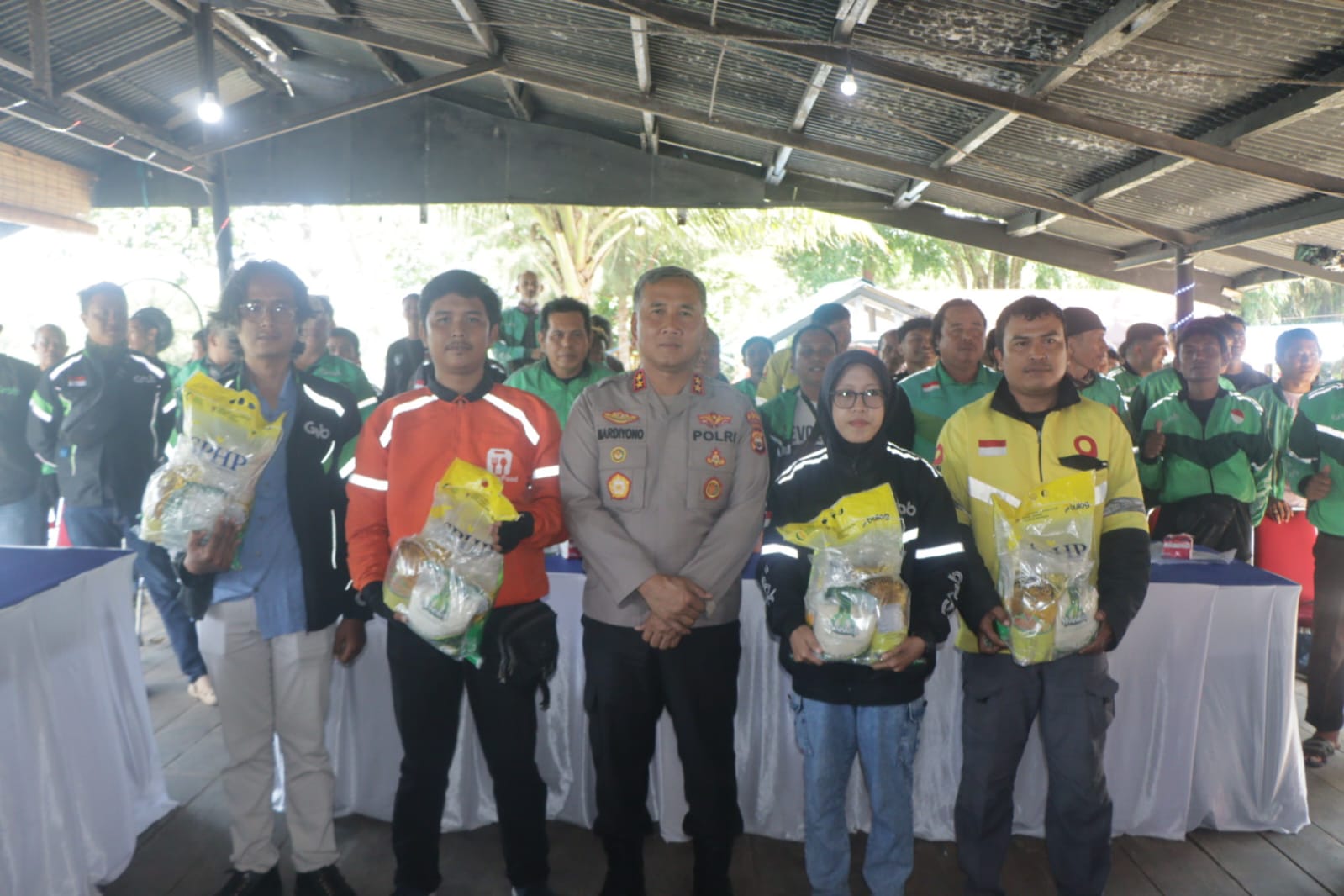 Kapolda Bengkulu Dinobatkan sebagai Bapak Ojol Bengkulu